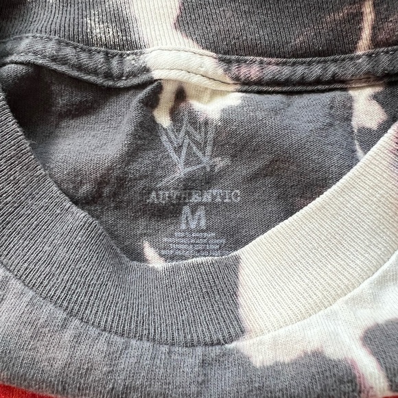 Repurposed bleached tee WWE SHEAMUS - Picture 5 of 5
